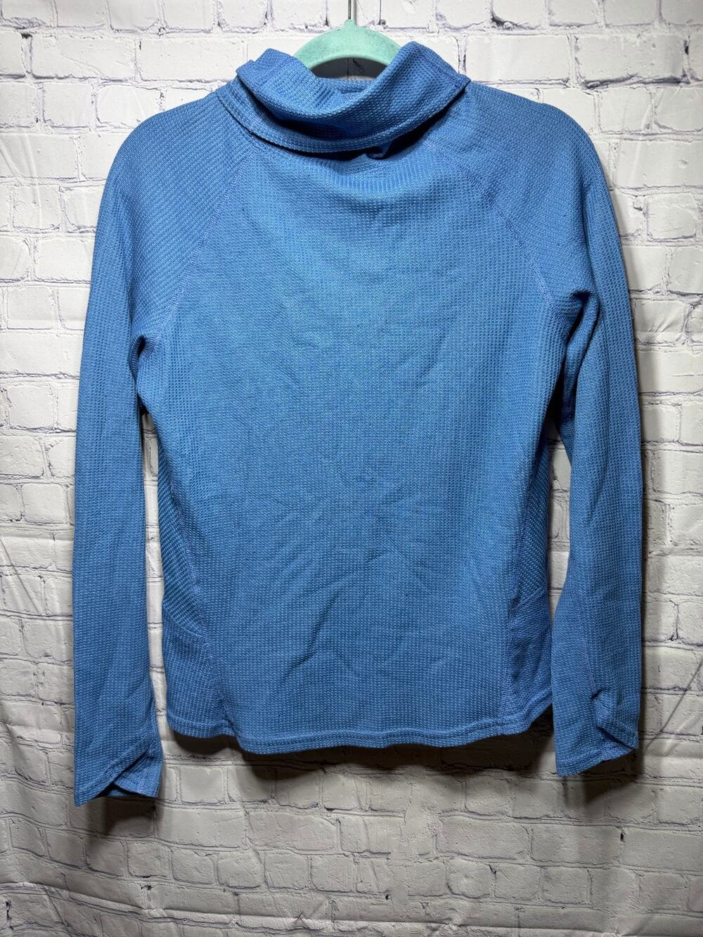 Kuhl Womens Petra Turtleneck Blue Sz M Lightweight Outdoor Casual